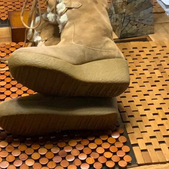 Michael Kors Boot Clearance$$$ - Picture 7 of 9